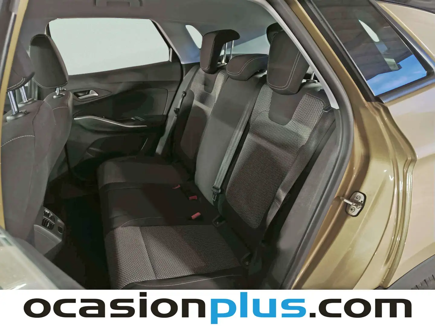 Foto Opel Grandland X Opel Grandland X 1.6 CDTi Selective (120 CV)