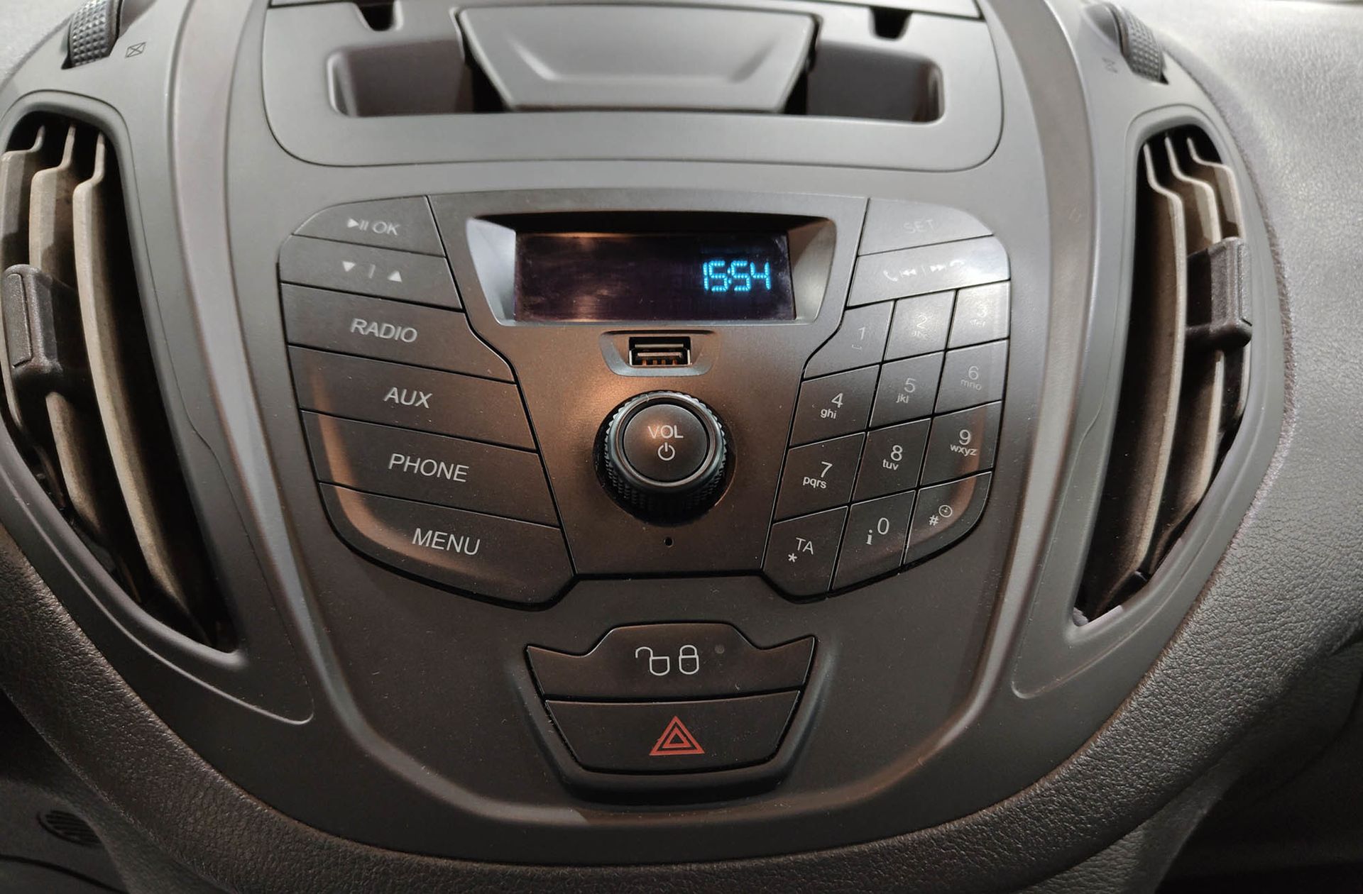 Ford Tourneo Courier 1.0 EcoBoost Ambiente - foto 23