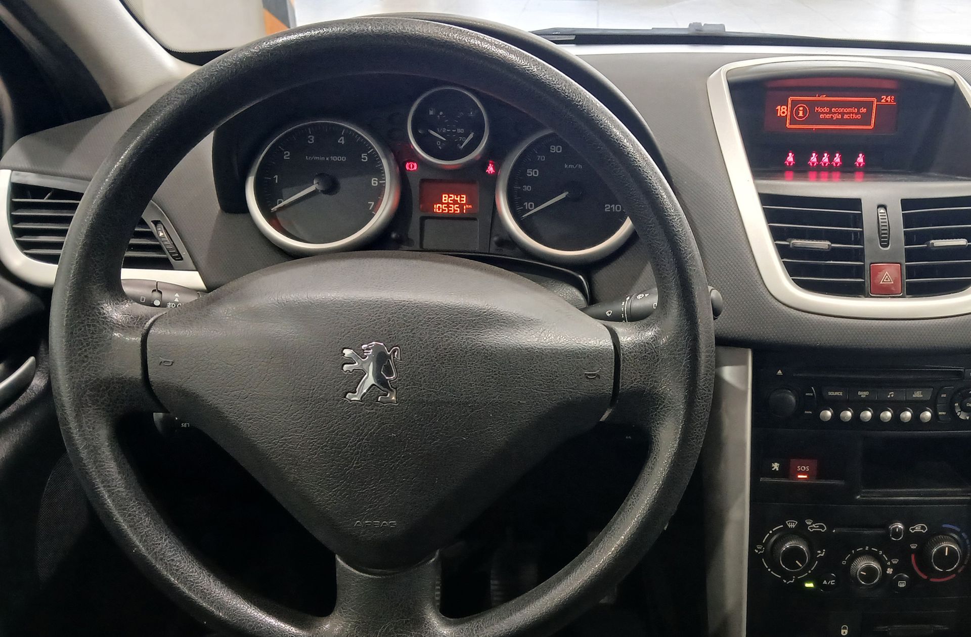 Peugeot 207 1.4 Business Line - foto 18