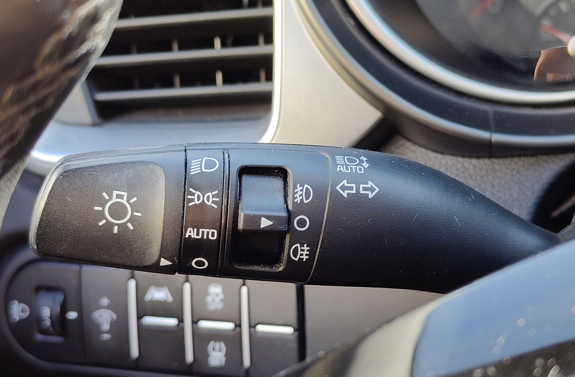 Kia XCeed 1.0 T-GDi Drive - foto 24