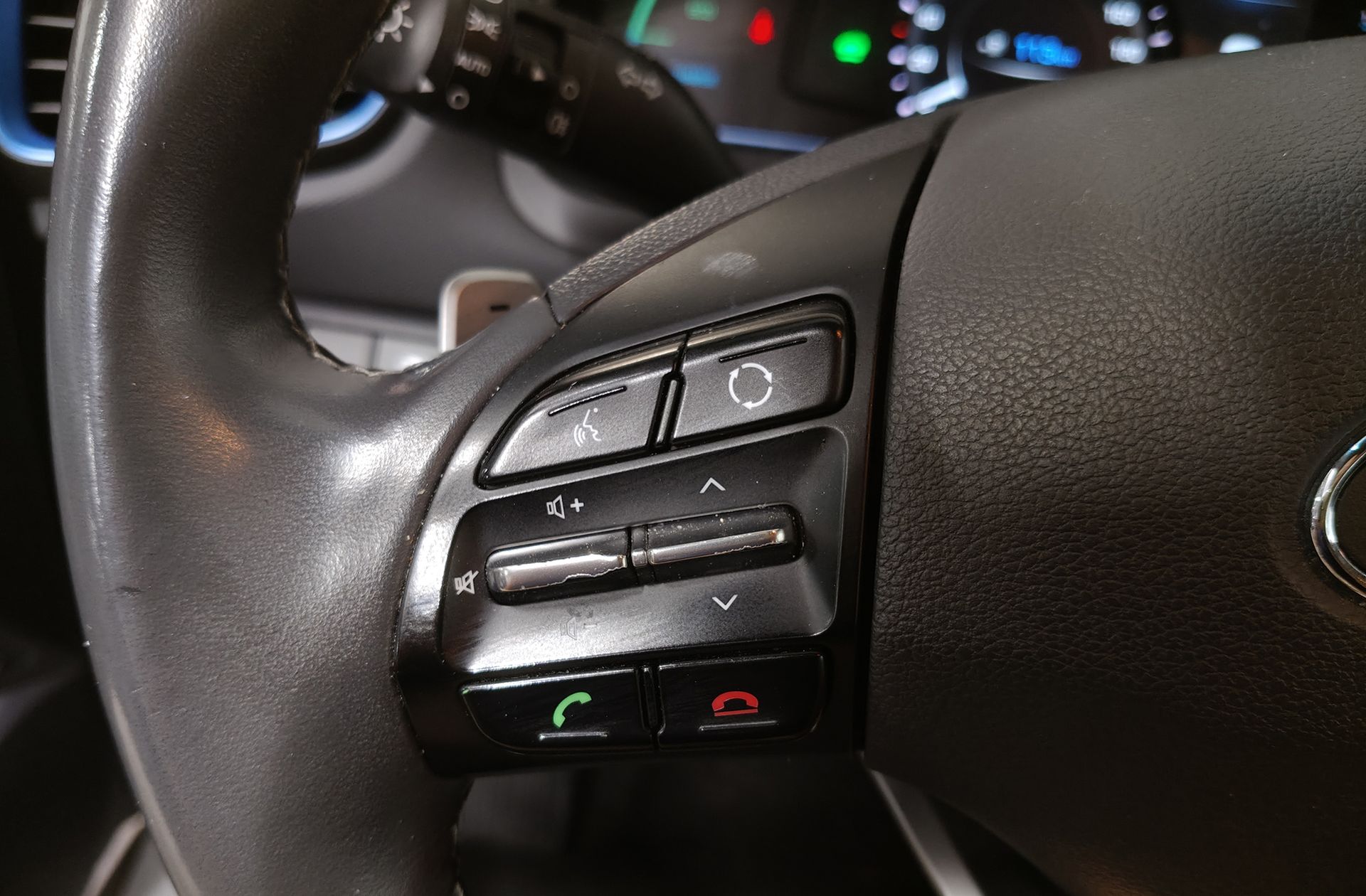 Hyundai Ioniq 1.6 GDI PHEV Tecno DCT - foto 28