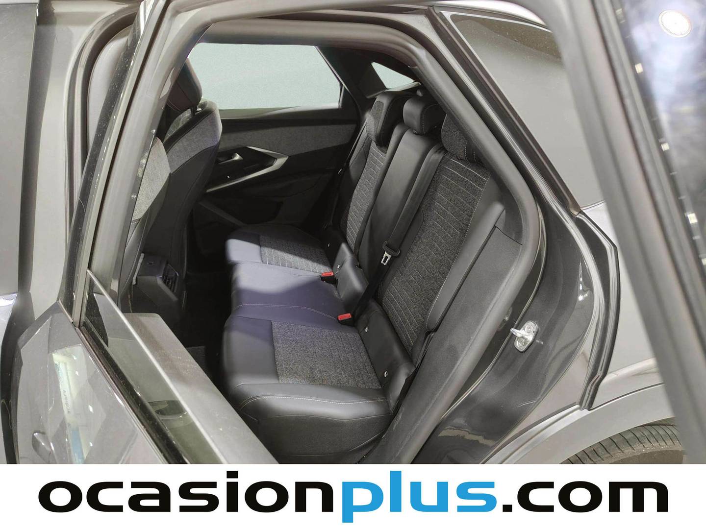 Foto asientos traseros Peugeot 3008 Hybrid Peugeot 3008 Hybrid 145 Allure eDCS6 (145 CV)