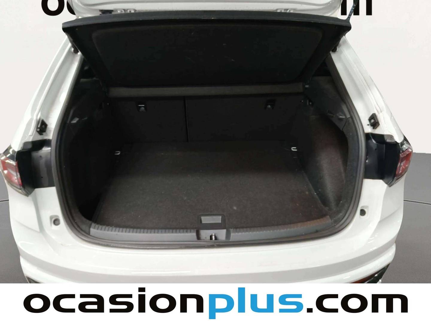 Fotos maletero Volkswagen Taigo Volkswagen Taigo R-Line 1.5 TSI  (150 CV) DSG