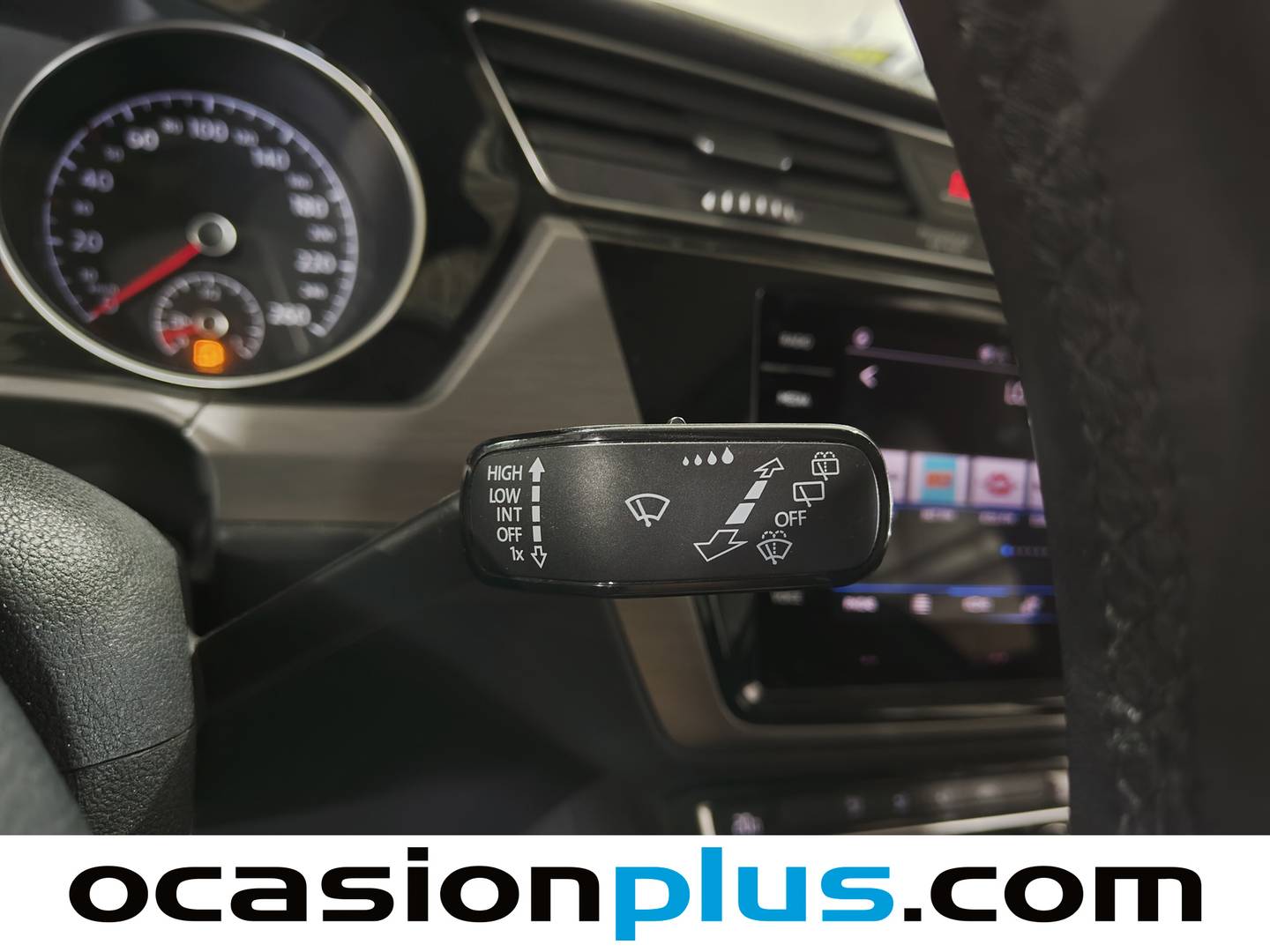 Foto Volkswagen Touran Volkswagen Touran Advance 1.5 TSI (150 CV)