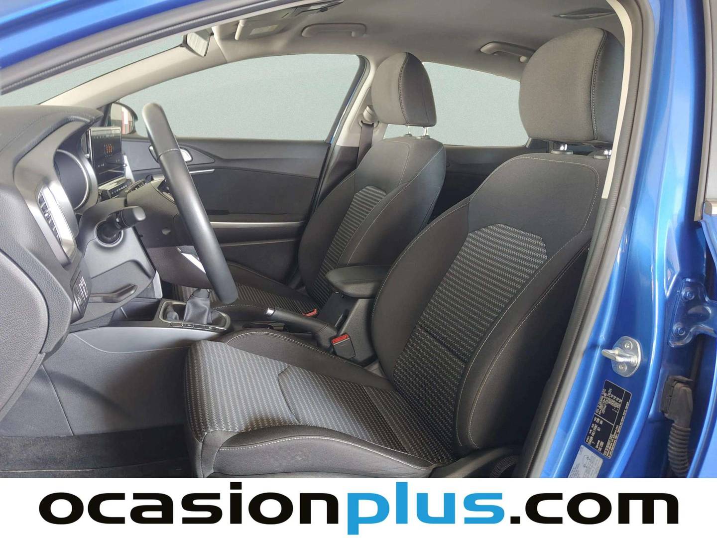 Foto asientos delanteros KIA XCeed KIA XCeed 1.0 T-GDi Drive (100 CV)