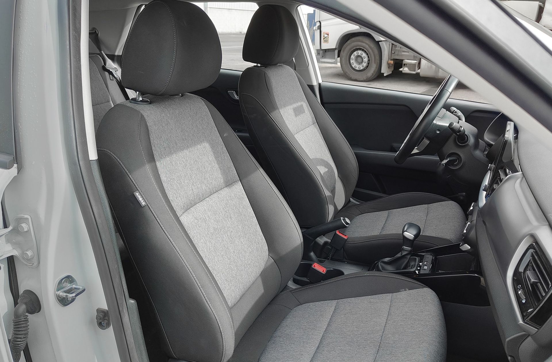 Kia Stonic 1.0 T-GDi Drive - foto 20