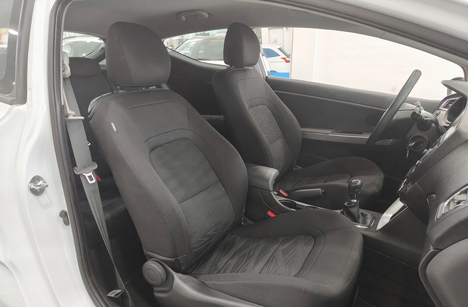 Kia ProCeed 1.6 CRDi VGT Concept - foto 16