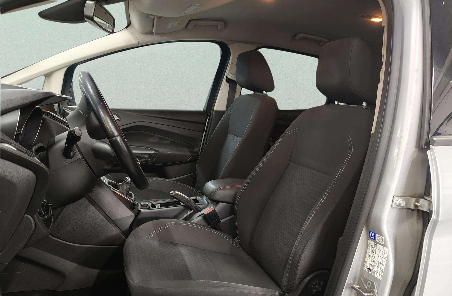 Ford C-Max 1.0 EcoBoost Trend+ - foto 11