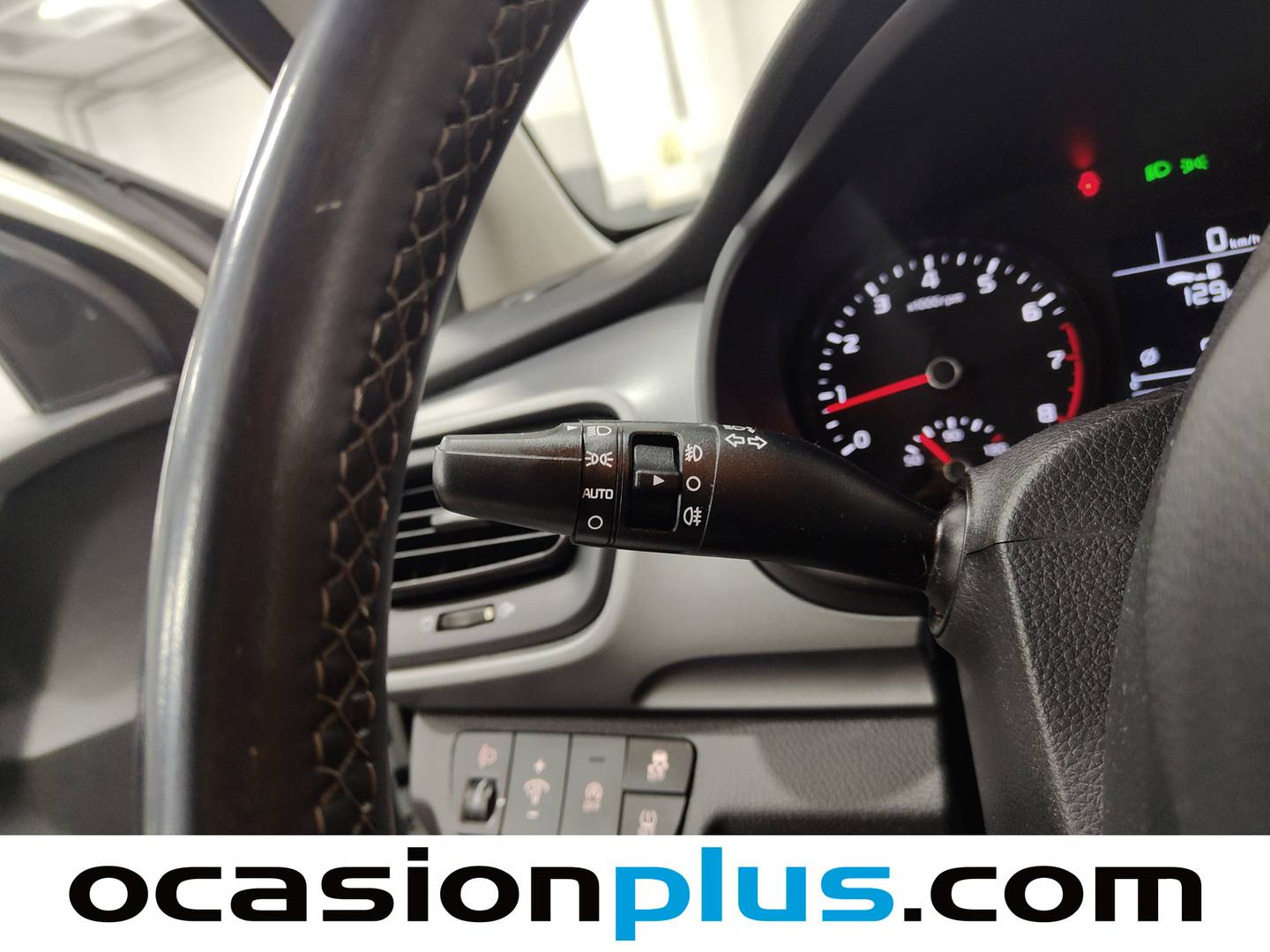 Equipamiento del KIA Stonic KIA Stonic 1.2 DPi Concept (84 CV)