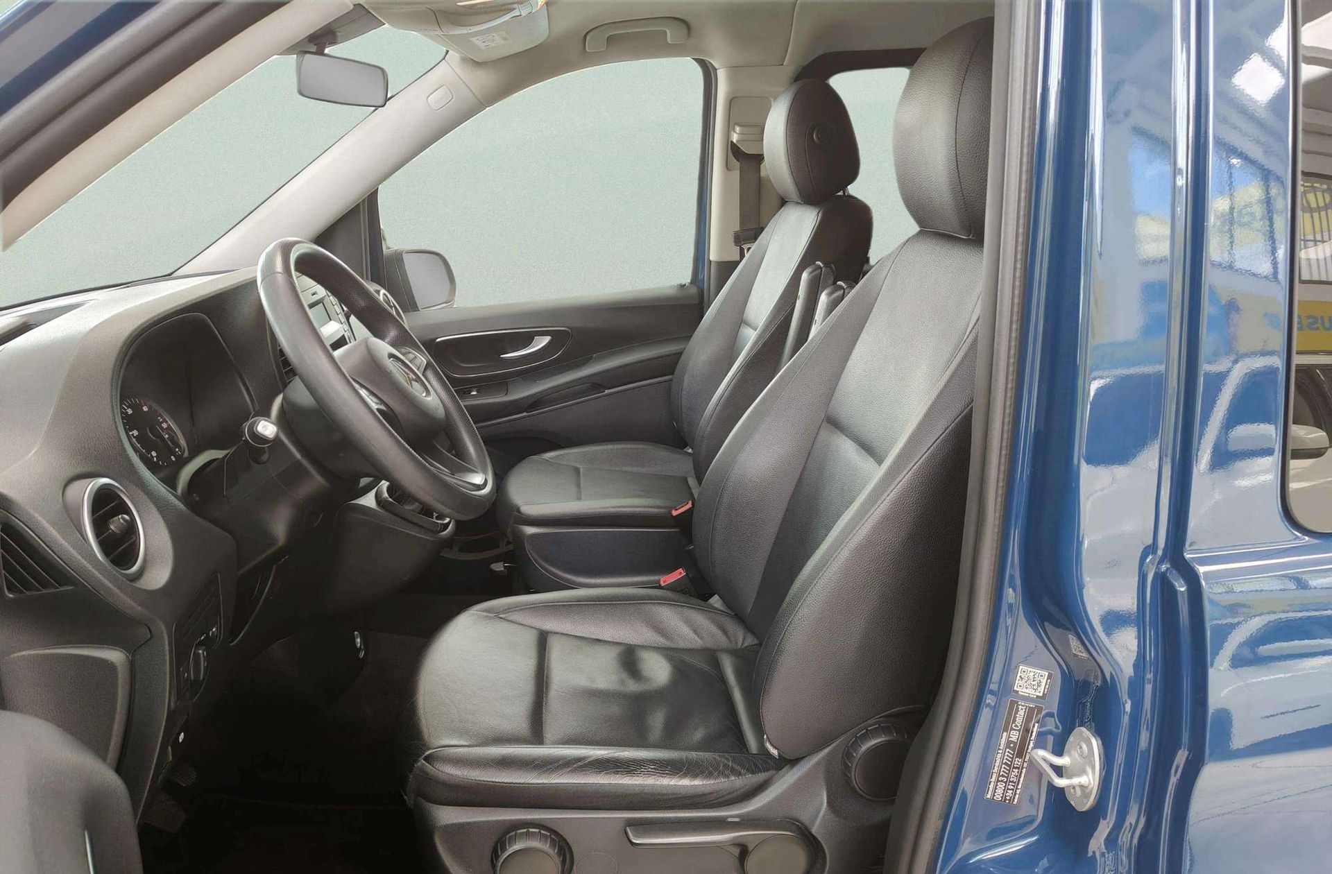 Mercedes-Benz Vito Combi 114 CDI Tourer Base Compacta 8 plazas - foto 8