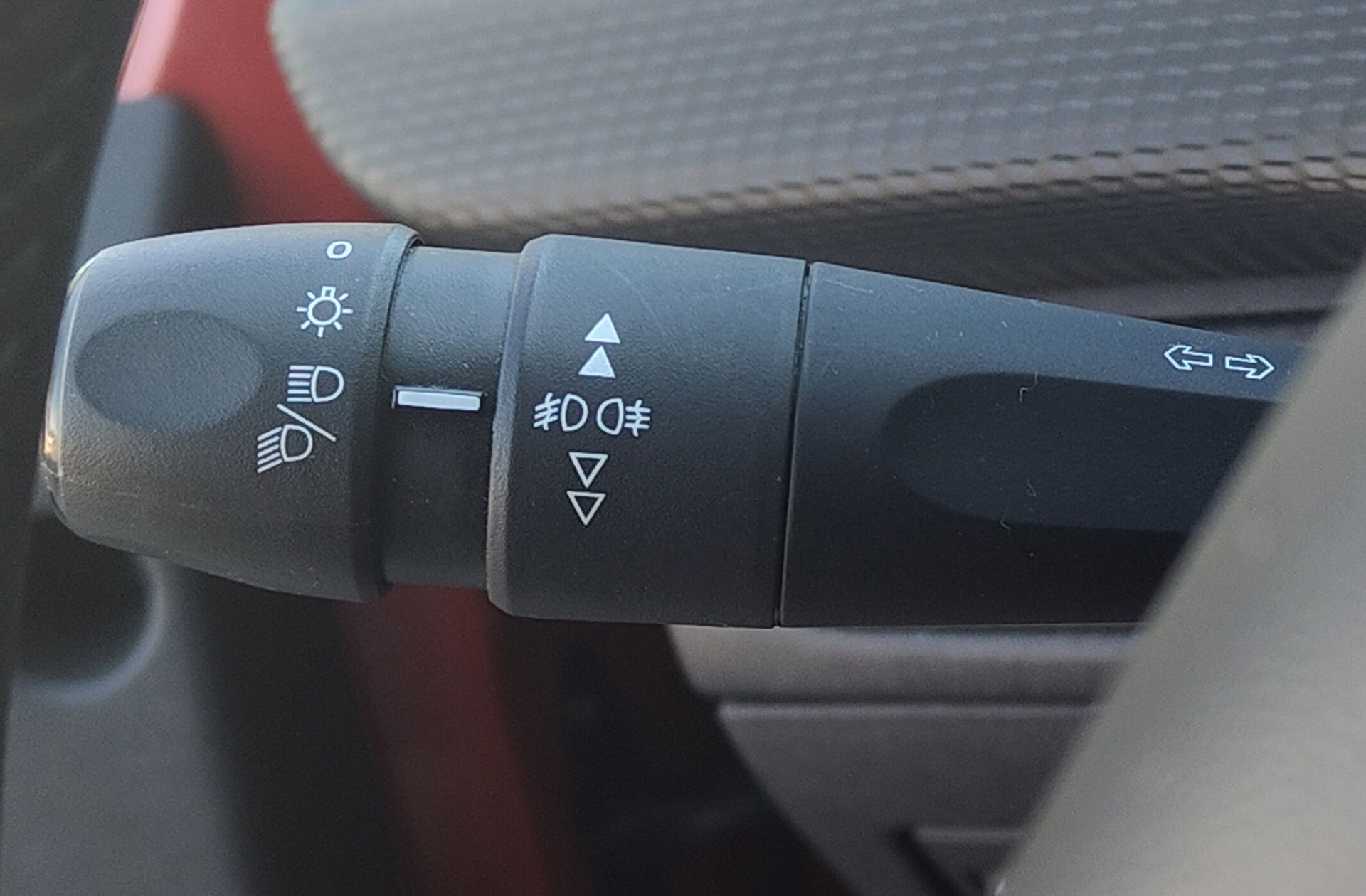 Peugeot 208 PureTech 82 Style - foto 19