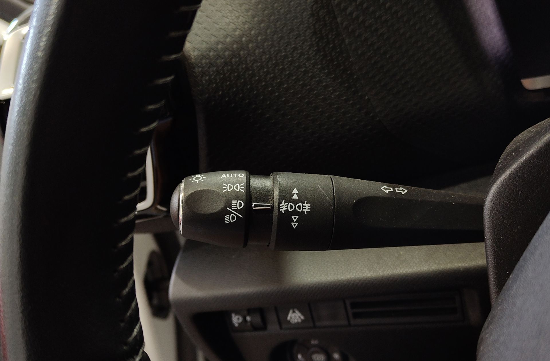 Citroën C4 PurreTech 130 Feel Pack - foto 27