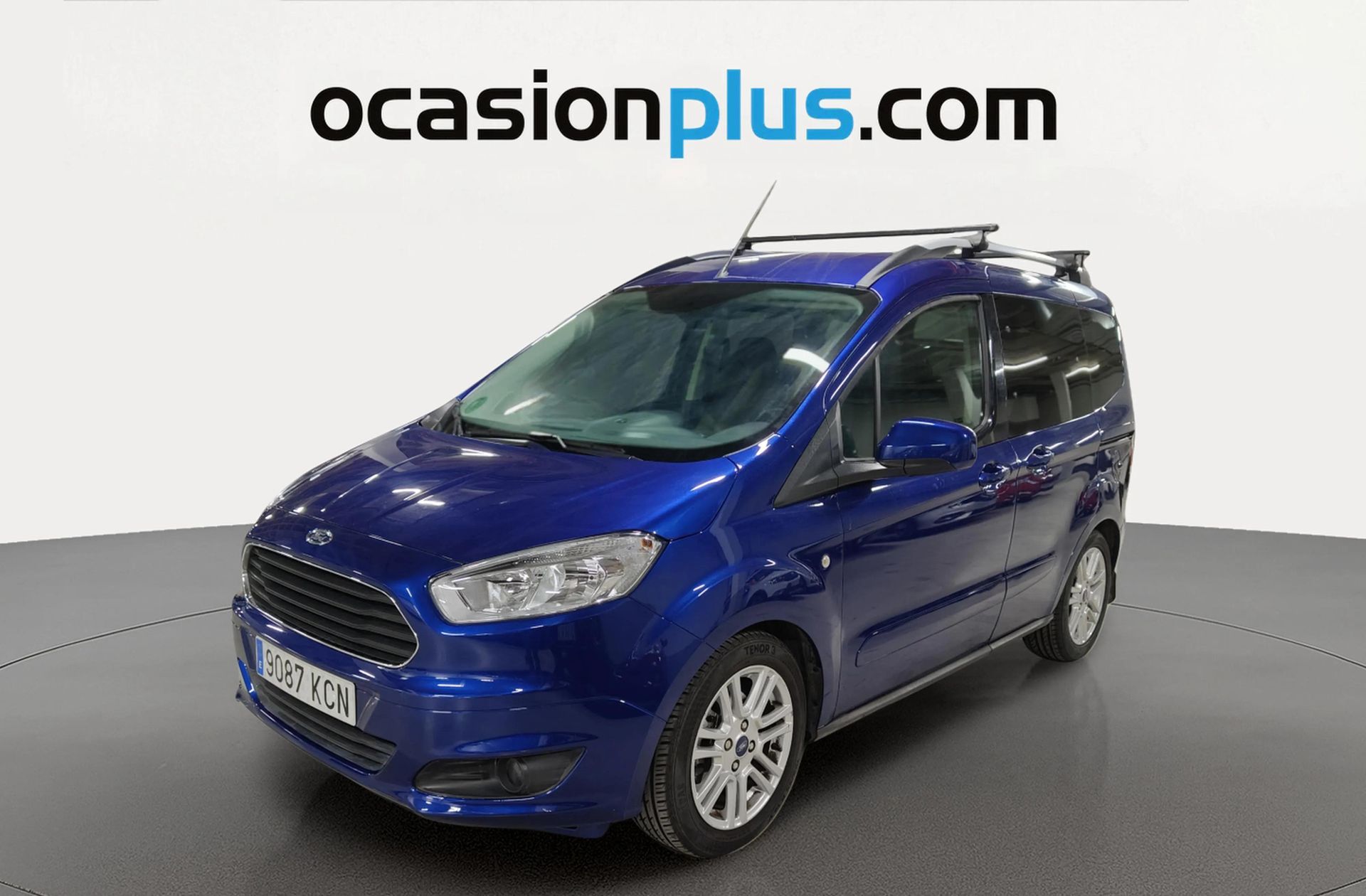 Ford Tourneo Courier 1.0 EcoBoost Titanium