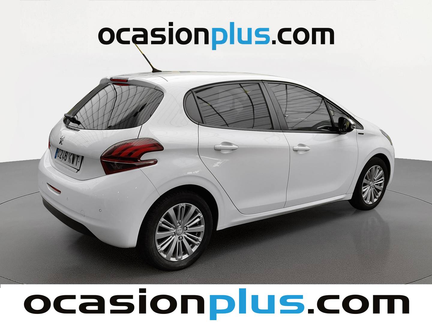 Foto trasera Peugeot 208 Peugeot 208 PureTech Signature (82 CV) derecha