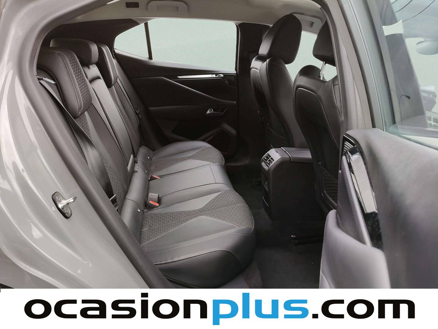 Foto DS DS 4 DS DS4 BlueHDi 130 Trocadero Auto (130 CV)