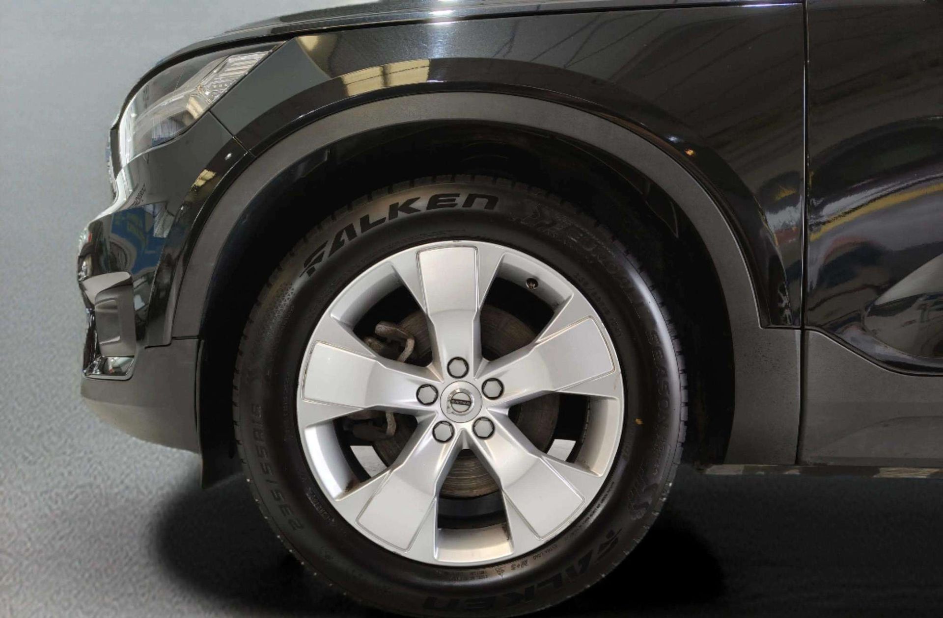 Volvo XC40 B4 G Momentum Pro AWD - foto 41