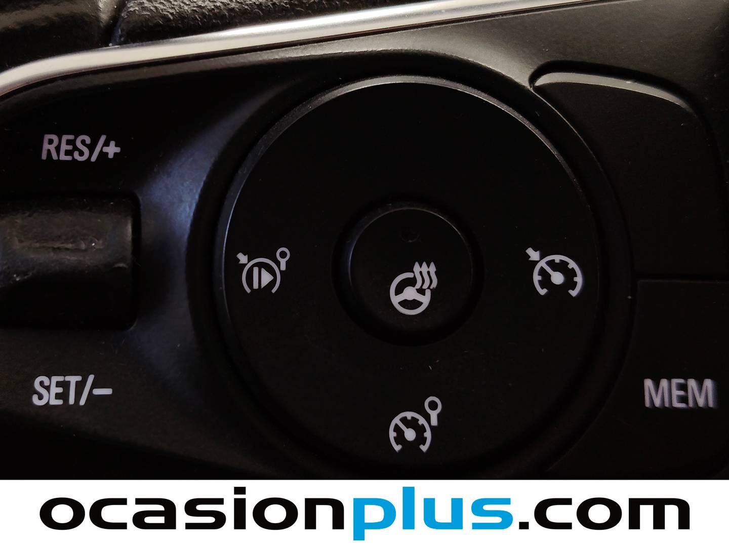 Equipamiento del Opel Grandland X Opel Grandland X 1.2 Turbo Ultimate Auto (130 CV)