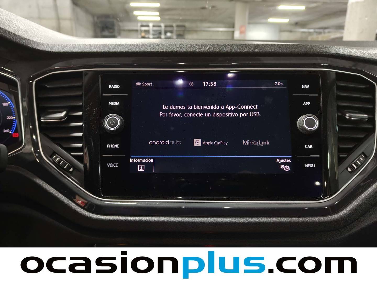 Foto Volkswagen T-Roc Volkswagen T-Roc Sport 1.5 TSI EVO (150 CV)