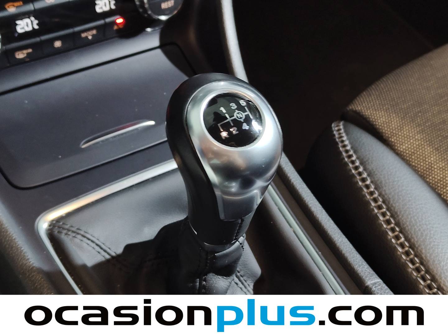 Foto Mercedes GLA Mercedes-Benz GLA GLA 200 Style (156 CV)