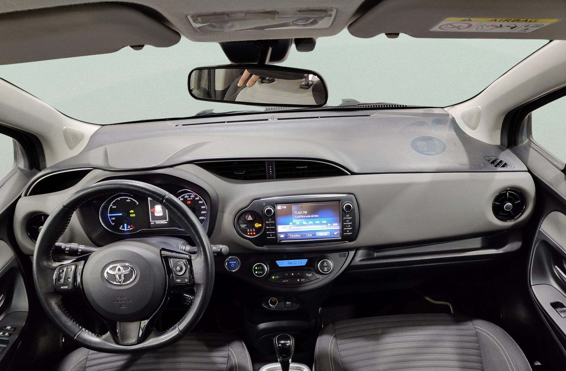 Toyota Yaris 1.5 Hybrid Active - foto 6