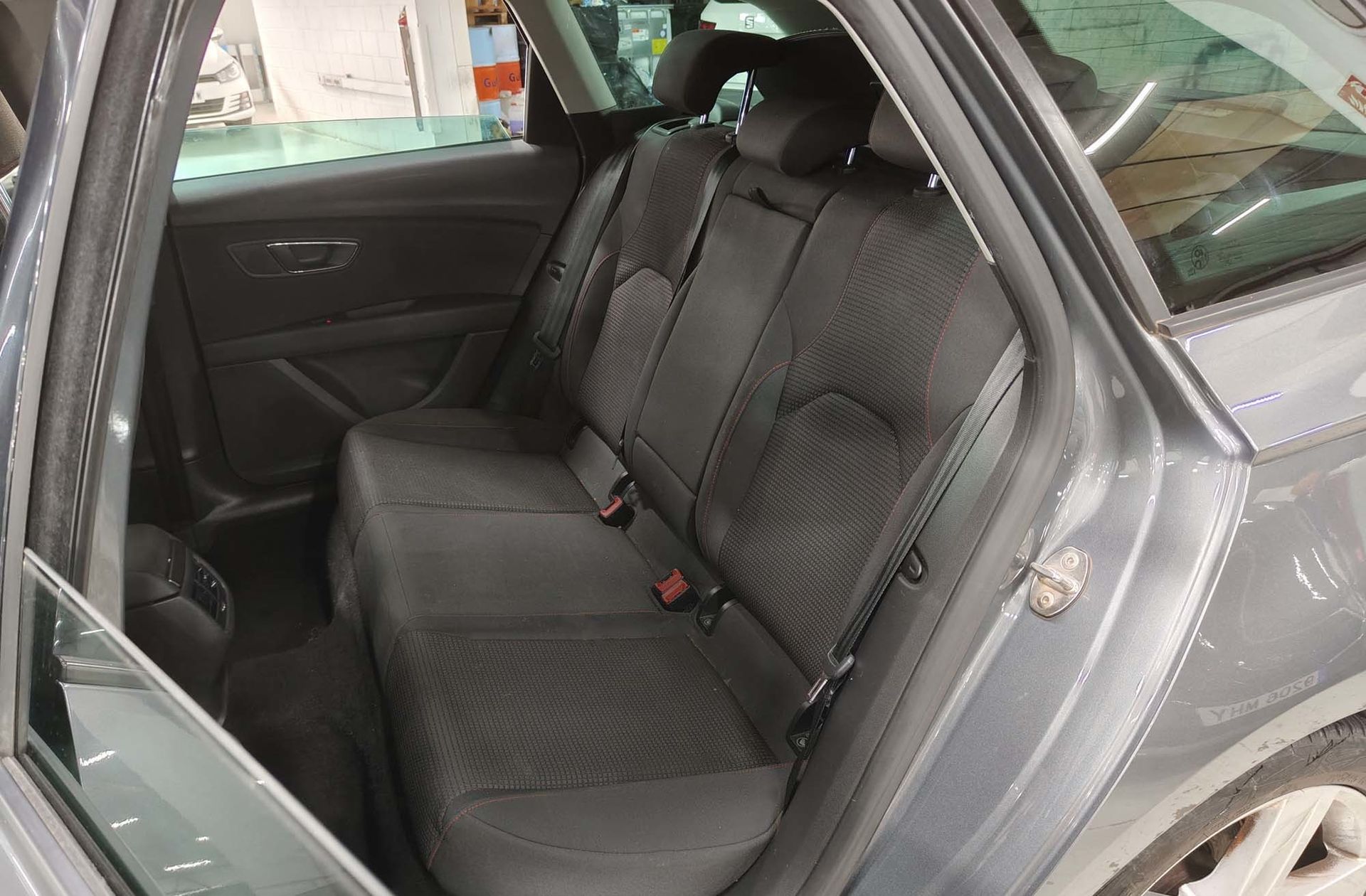 SEAT León ST 2.0 TDI FR - foto 12