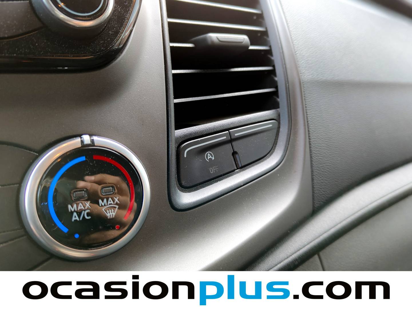 Foto Ford Transit Custom Ford Transit Custom Mixto 2.0 TDCI MHEV 320 L1 Trend (130 CV)