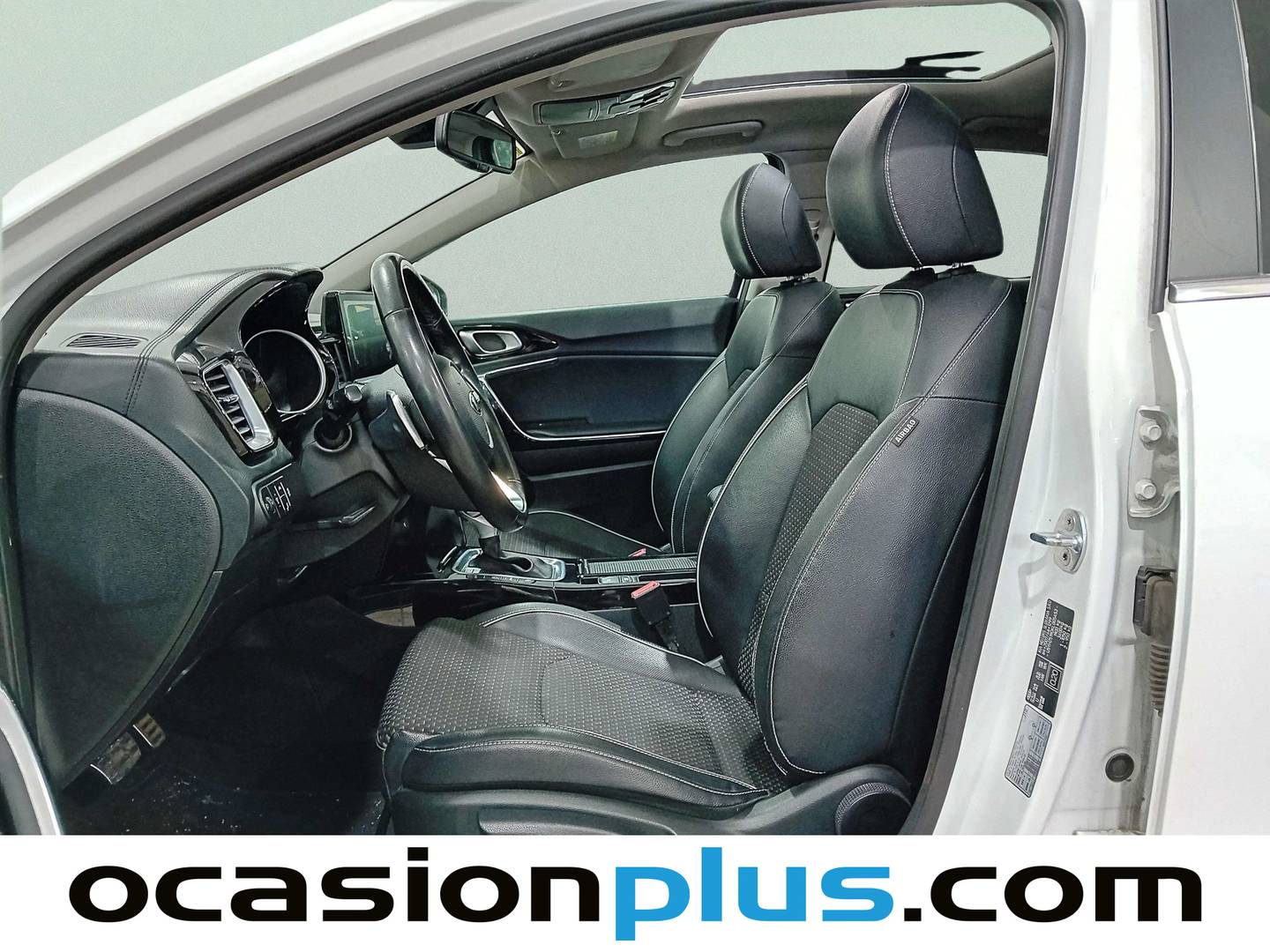 Foto KIA Ceed Kia Ceed 1.6 CRDi Launch Edition DCT (136 CV)