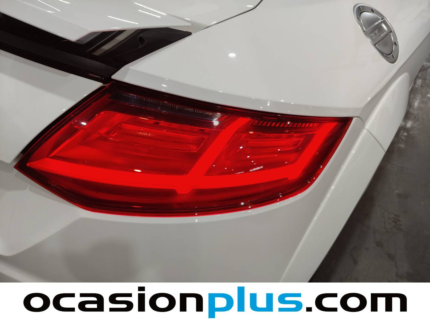 Acabados Audi TT AUDI TT S line edition 1.8 TFSI Coupé 132 kW (180 CV)