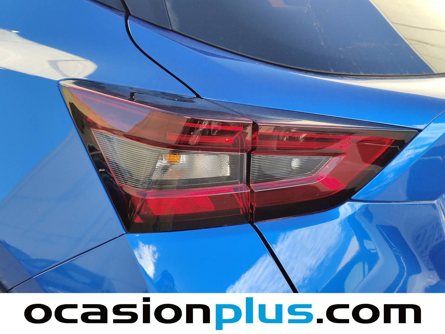 Foto Nissan JUKE Nissan Juke DIG-T N-Connecta 4x2 (114 CV)