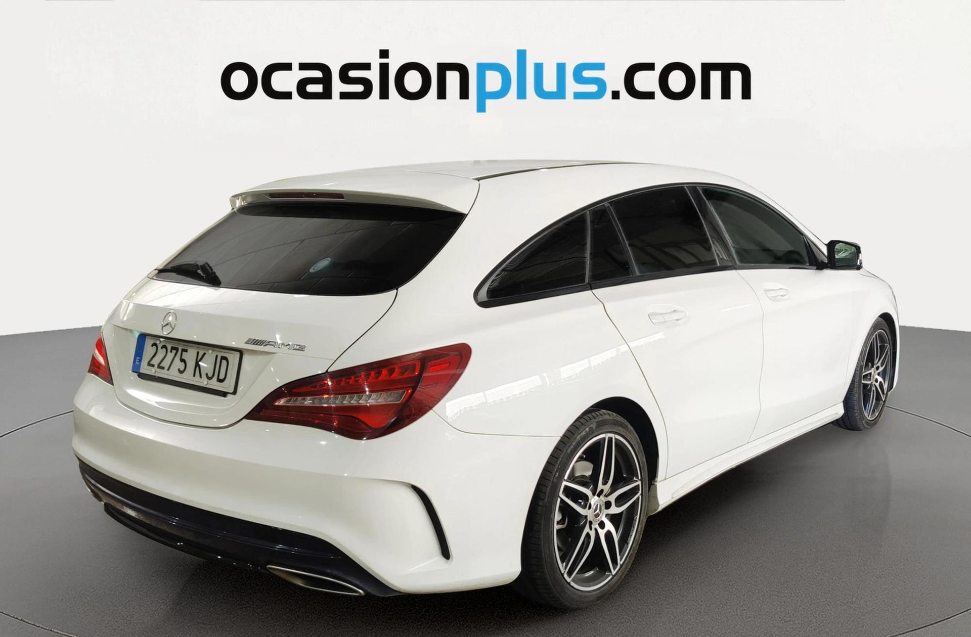 Mercedes-Benz CLA Shooting Brake 200 Pack AMG - foto 4