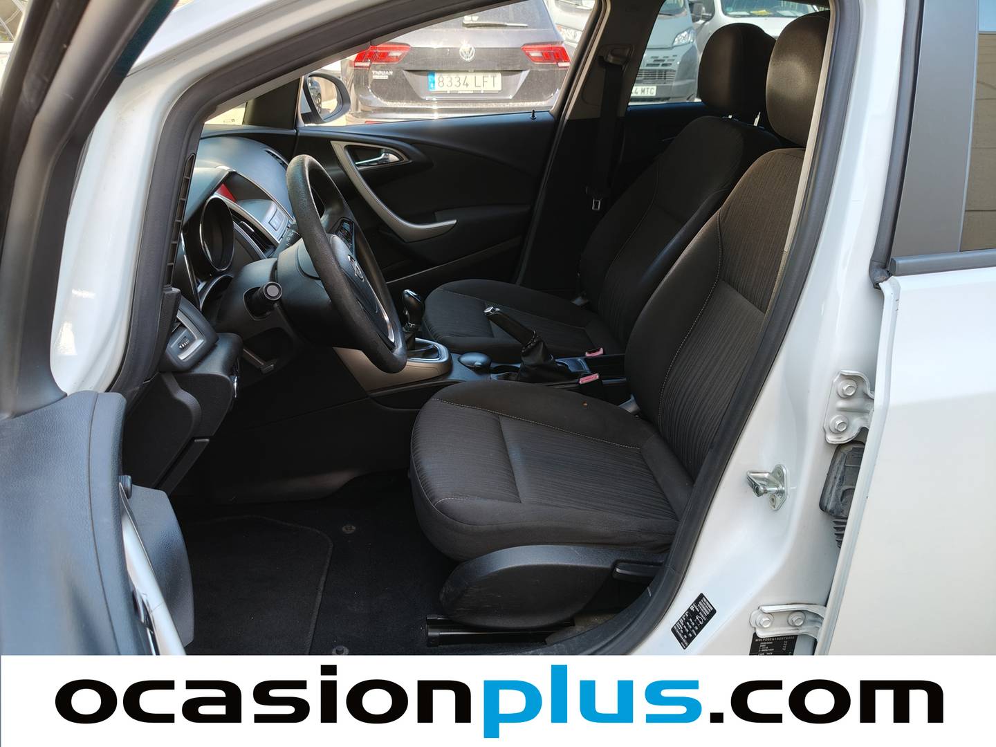 Foto asientos delanteros Opel Astra Opel Astra 1.7 CDTI Enjoy (110 CV)