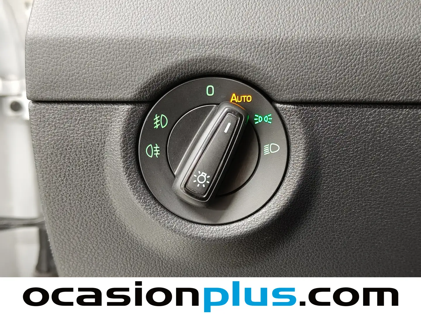 Foto Skoda Octavia Skoda Octavia Combi 1.0 TSI Ambition (115 CV)