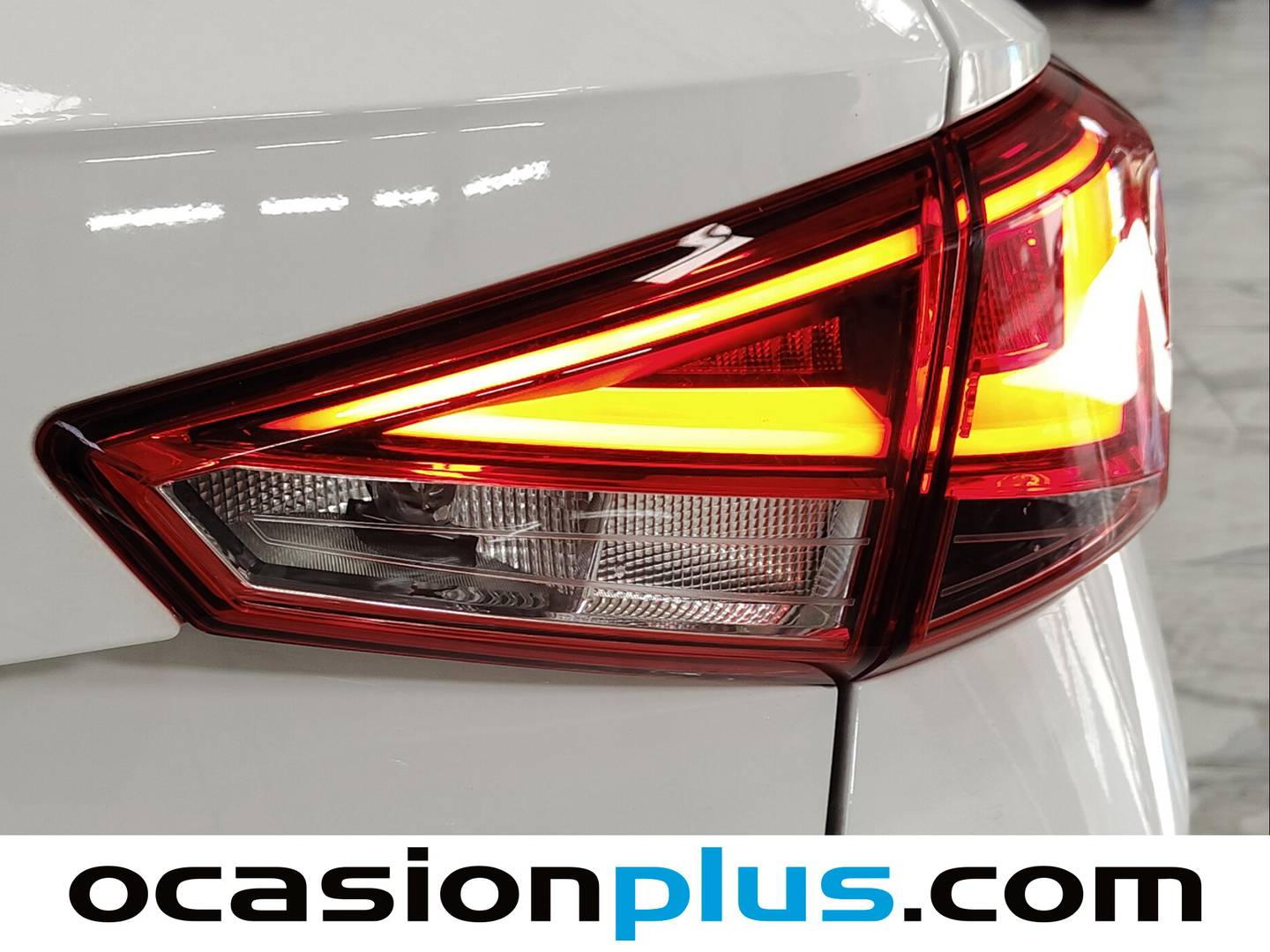 Foto Seat Arona SEAT Arona 1.0 TSI Style Plus (110 CV)