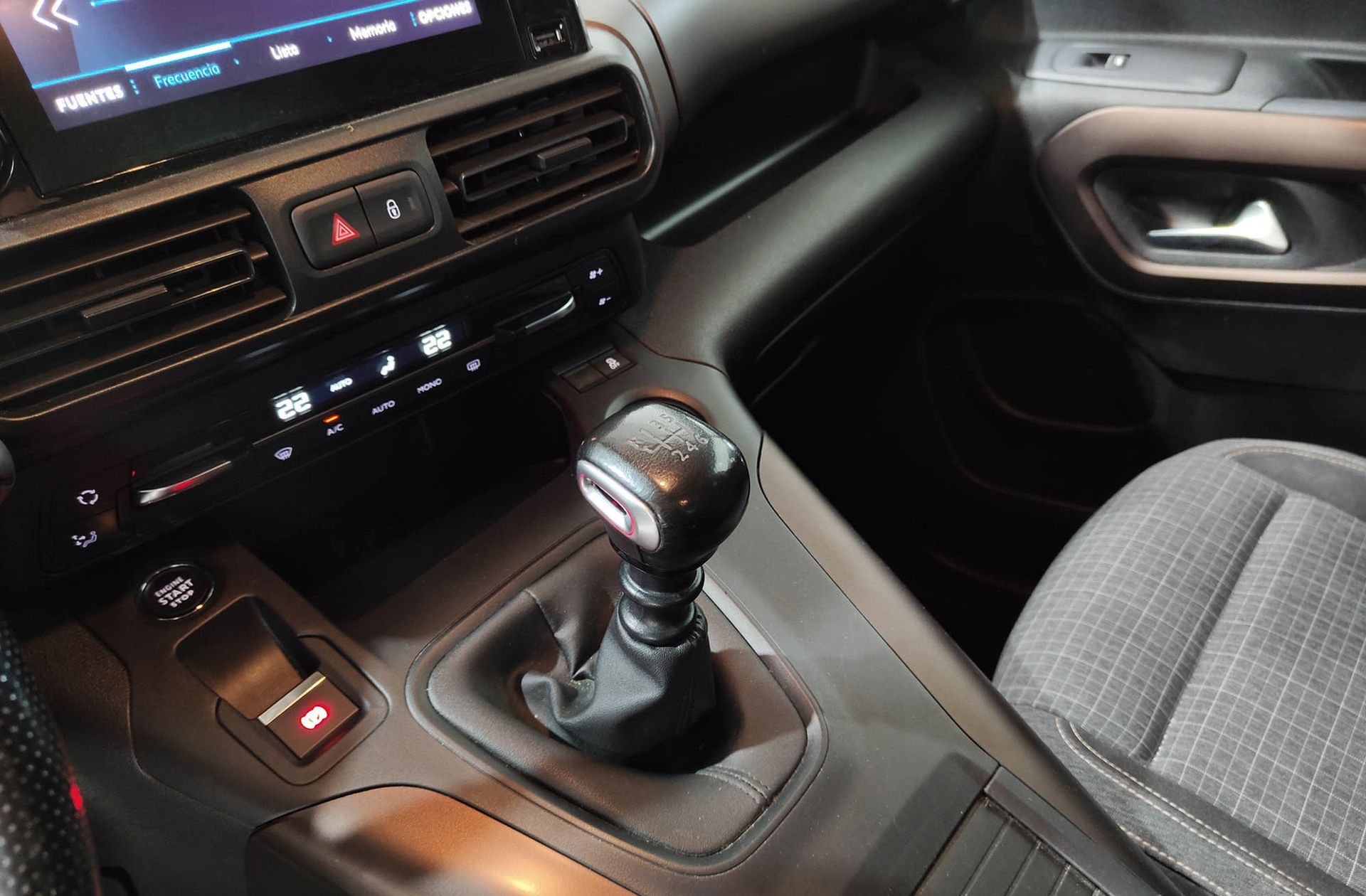 Peugeot Rifter BlueHDi 130 GT Line Standard - foto 5