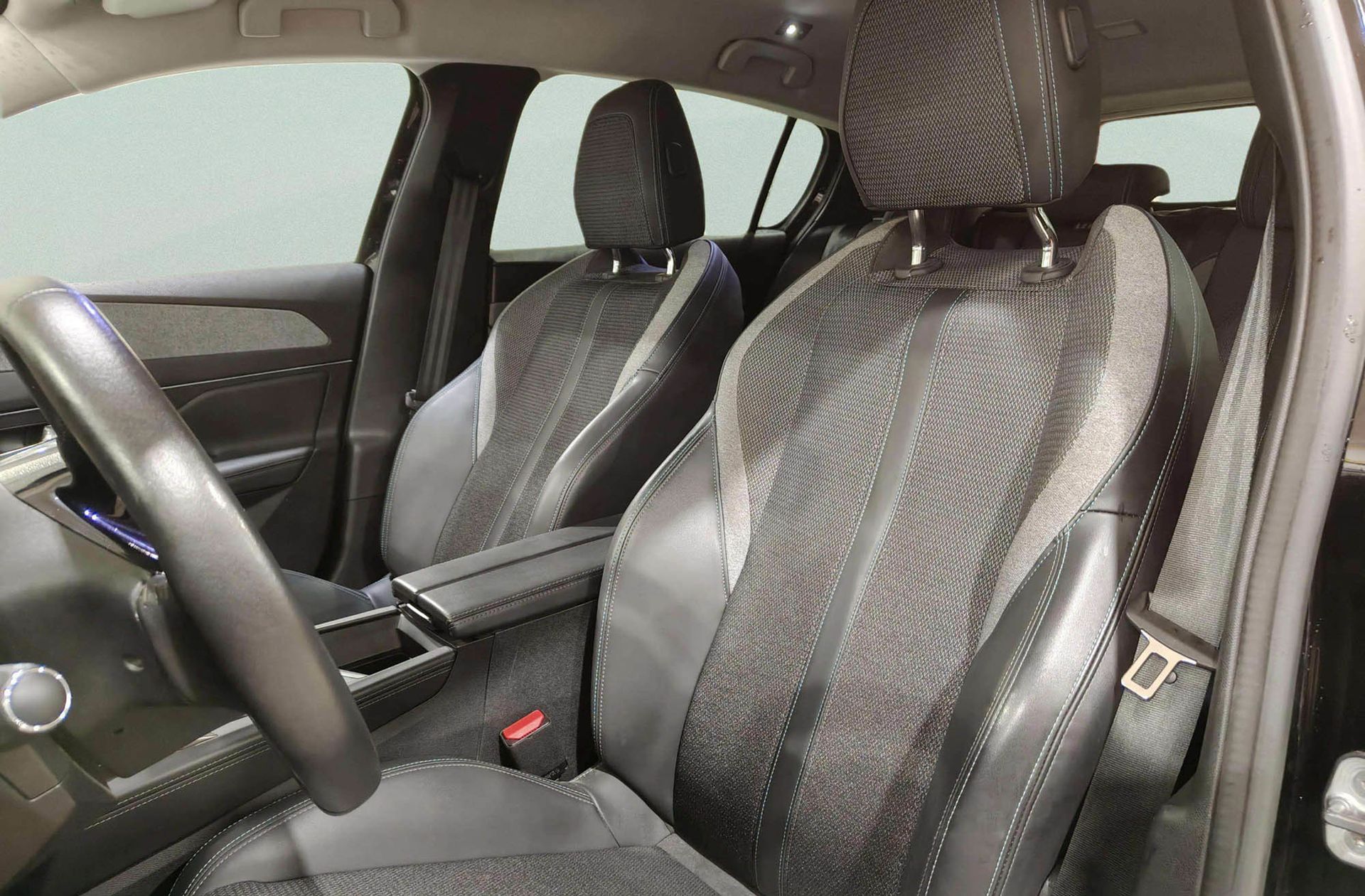 Peugeot 308 PureTech 130 Allure Pack - foto 7