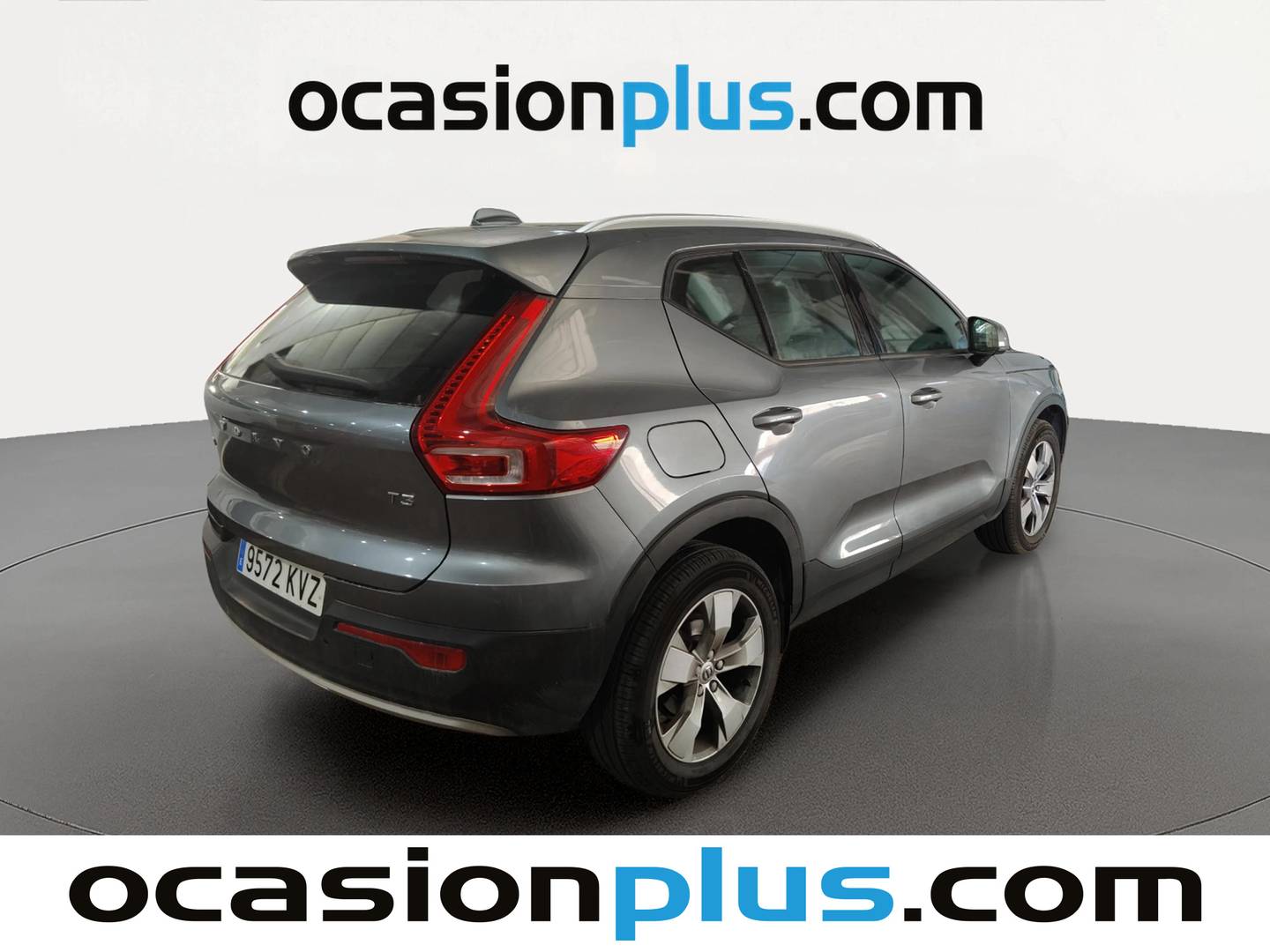 Foto trasera Volvo XC40 Volvo XC40 T3 Momentum (156 CV) derecha