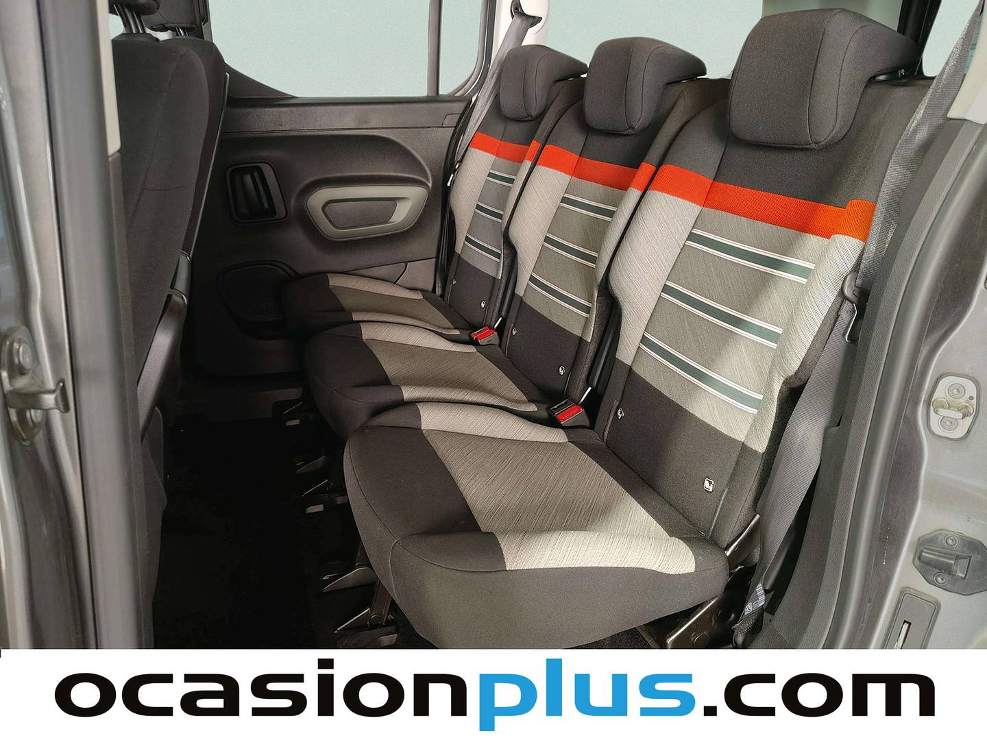 Foto asientos traseros Citroën Berlingo Citroen Berlingo BlueHDi 130 S&S Talla XL Shine (130 CV)