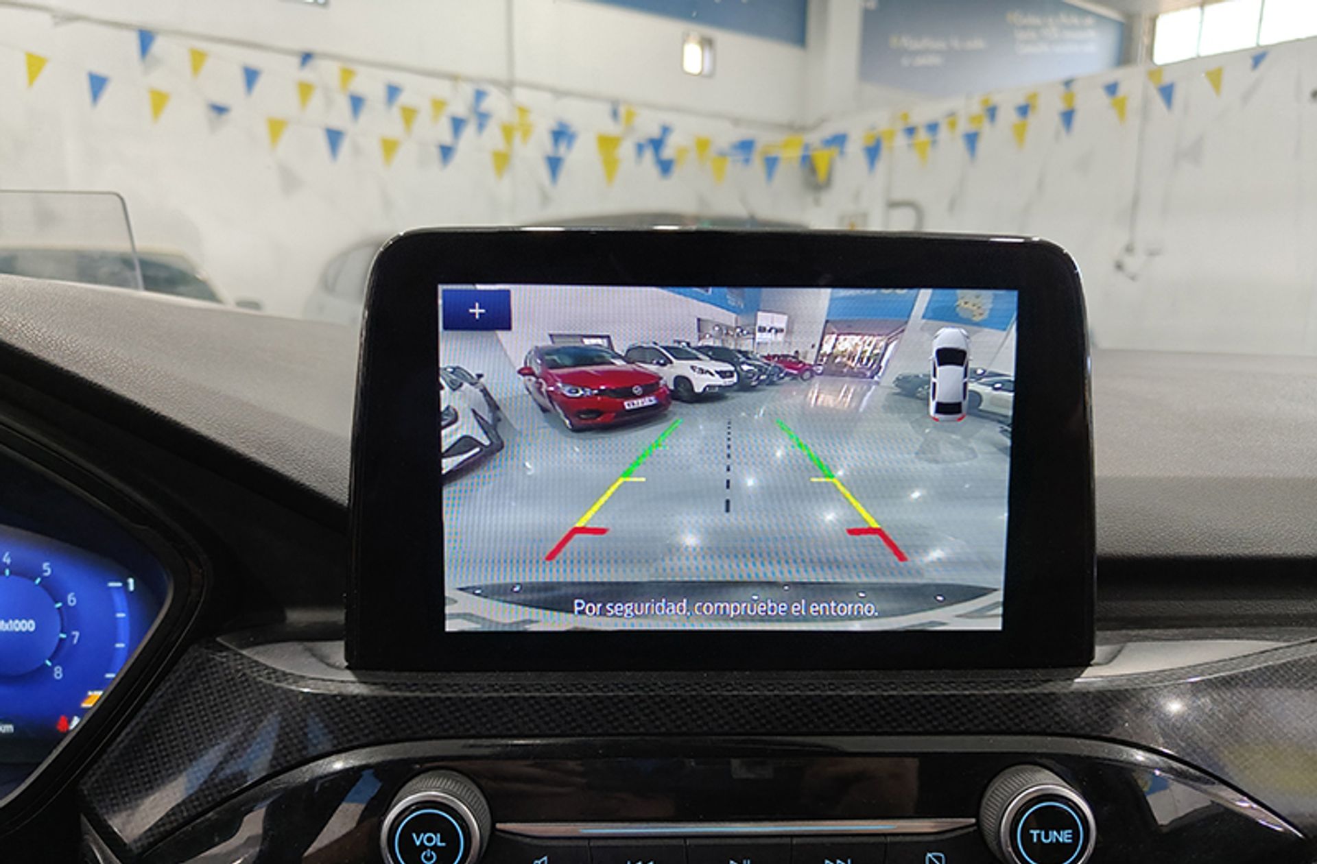 Ford Kuga 1.5 EcoBlue ST-Line - foto 8