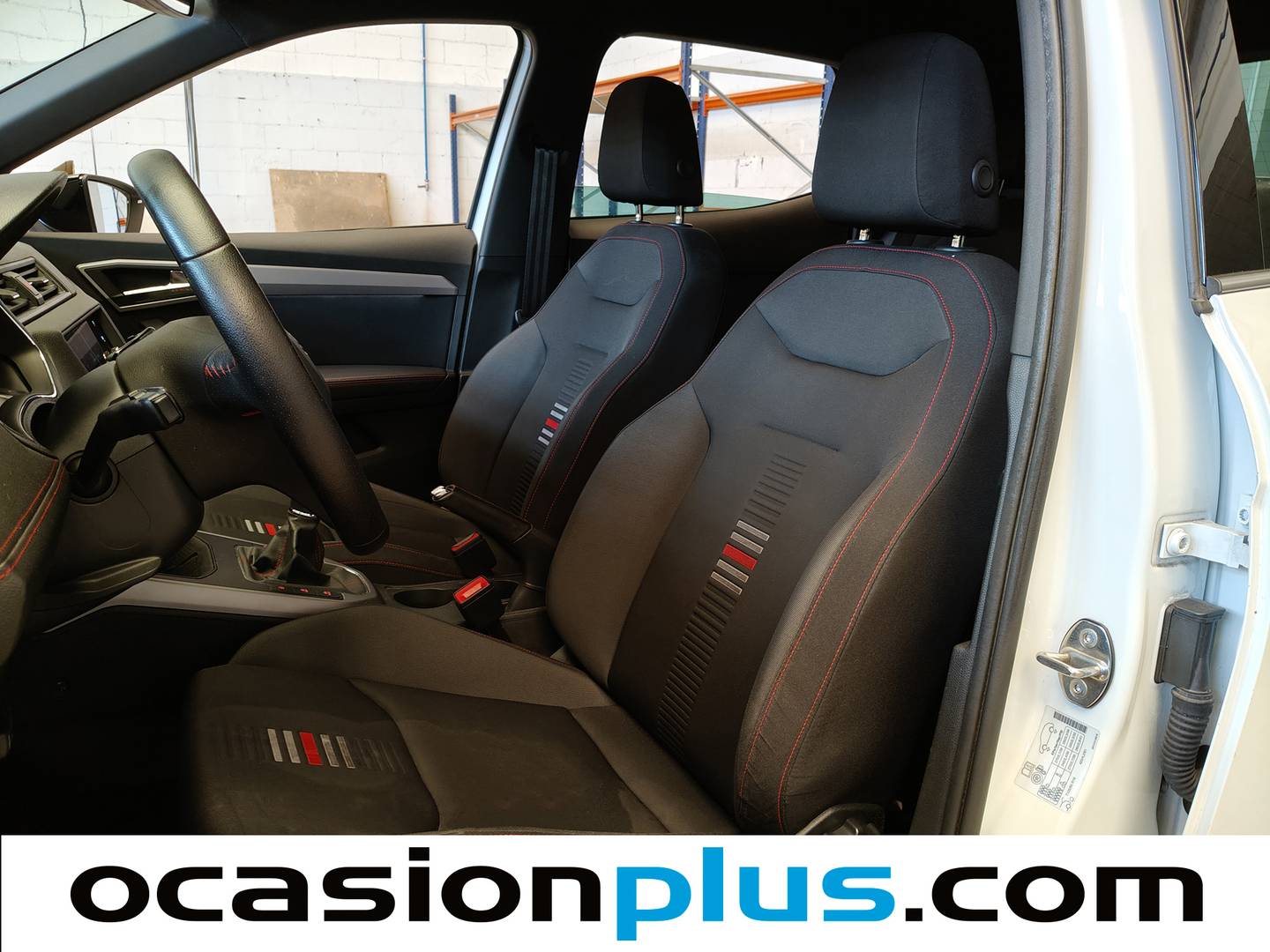 Foto asientos delanteros Seat Arona Seat Arona 1.5 TSI FR  (150 CV)