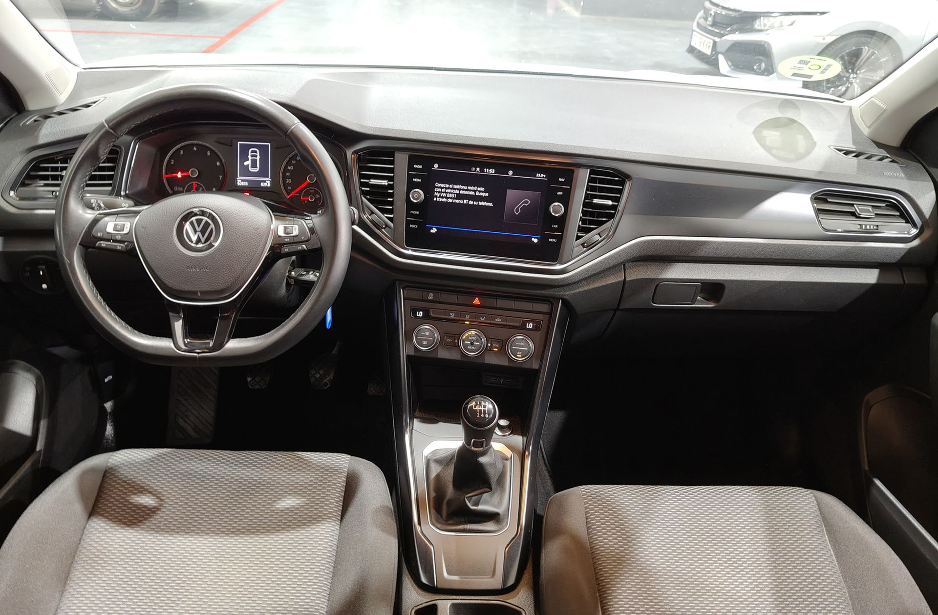 Volkswagen T-Roc Edition 1.0 TSI - foto 6