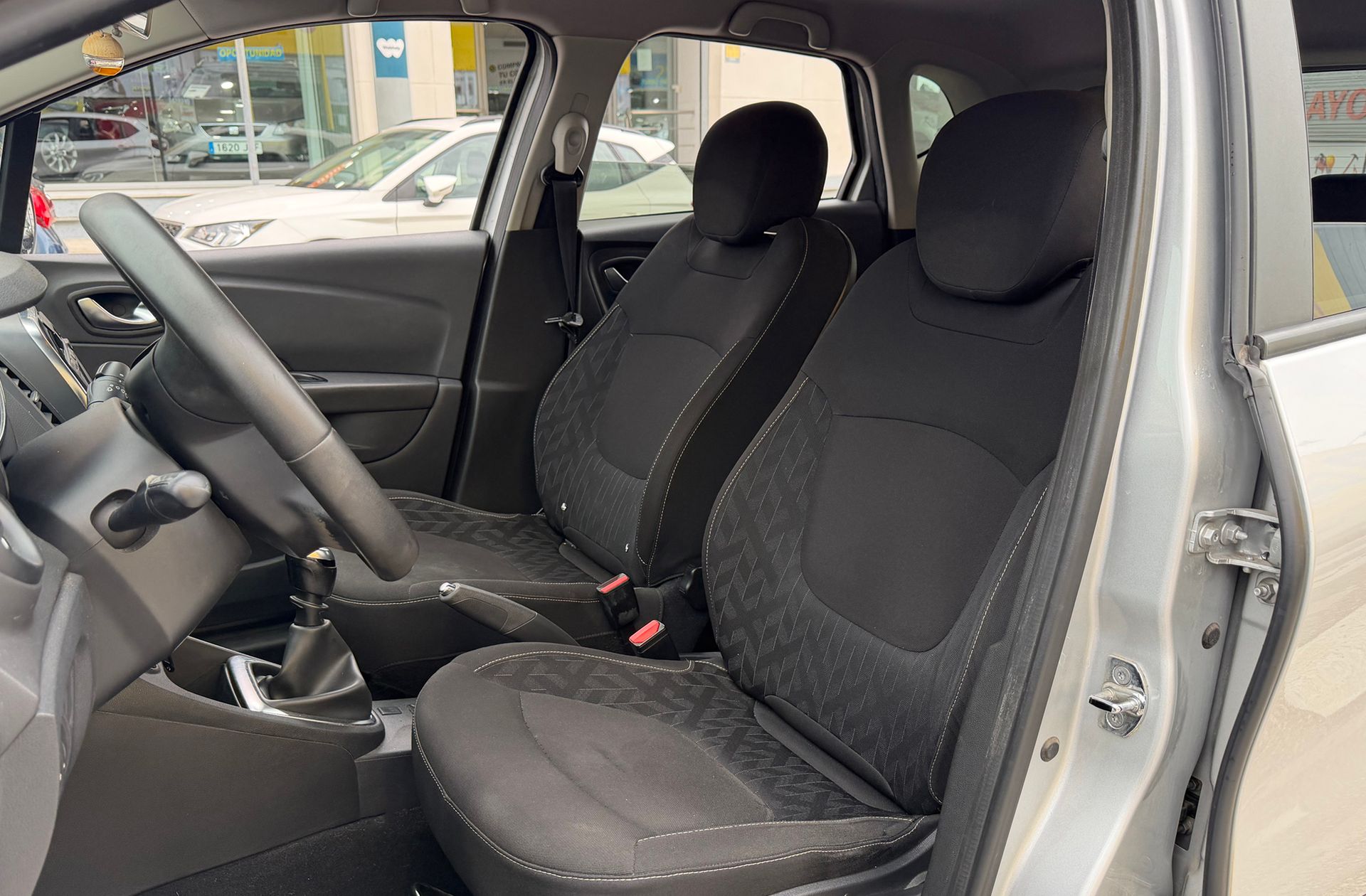 Renault Captur Limited Energy TCe - foto 10