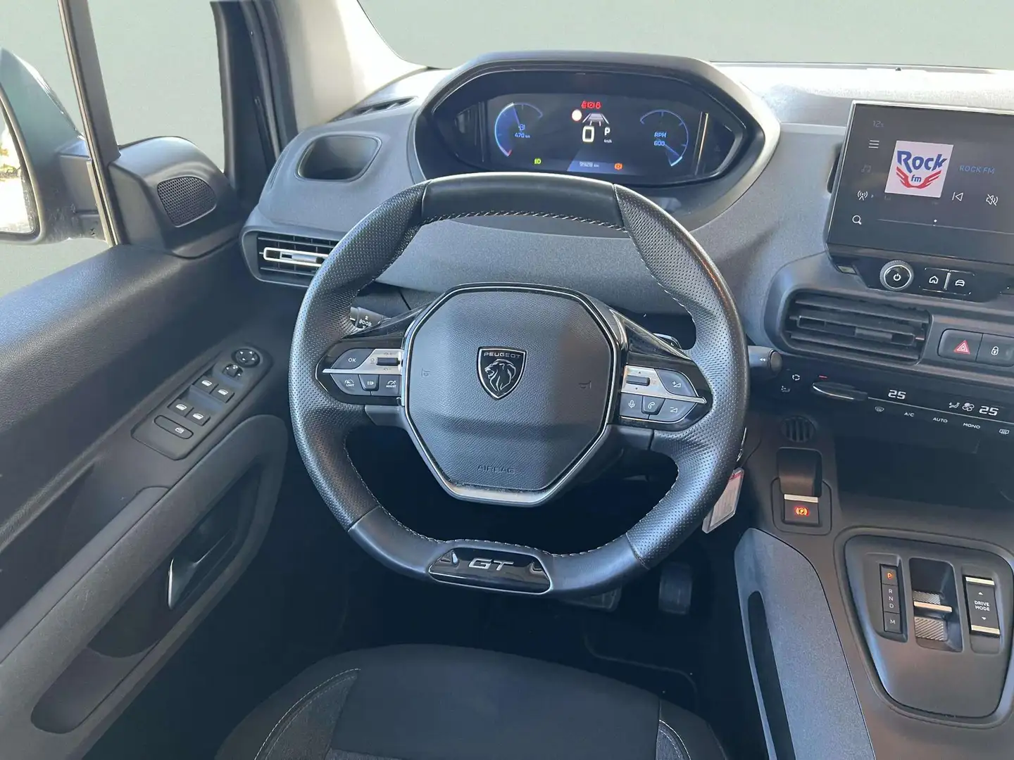 Foto Peugeot Rifter Peugeot Rifter BlueHDi 130 GT Long EAT8 (130 CV) 7 Plazas