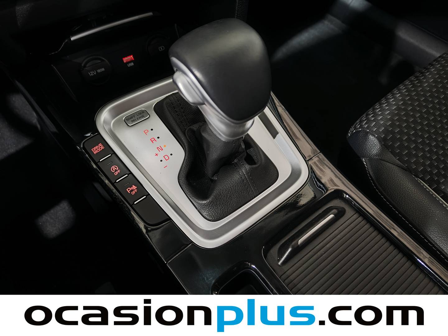 Foto KIA XCeed Kia XCeed 1.6 MHEV Tech DCT (136 CV)