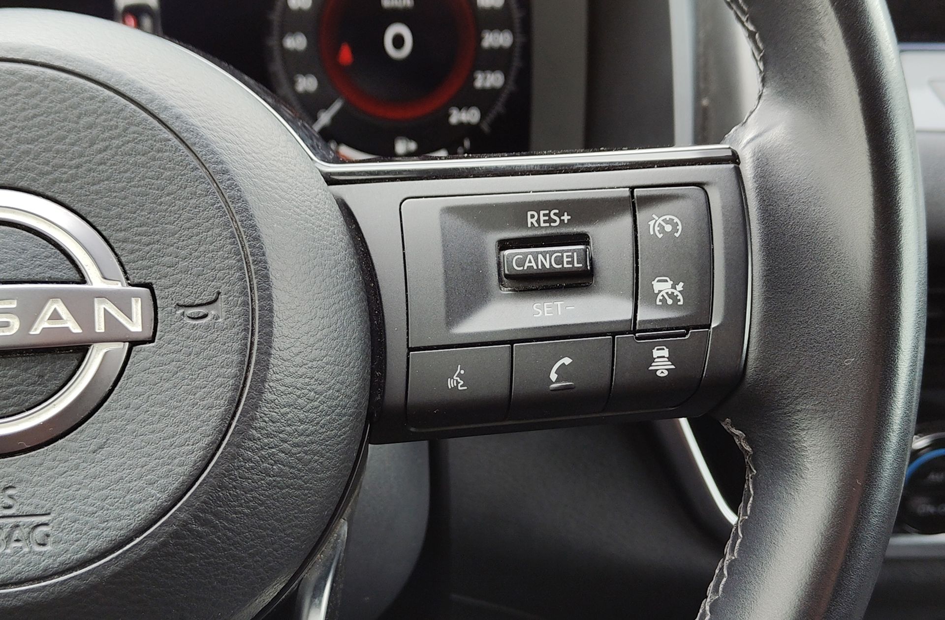 Nissan Qashqai E-POWER N-Connecta - foto 28