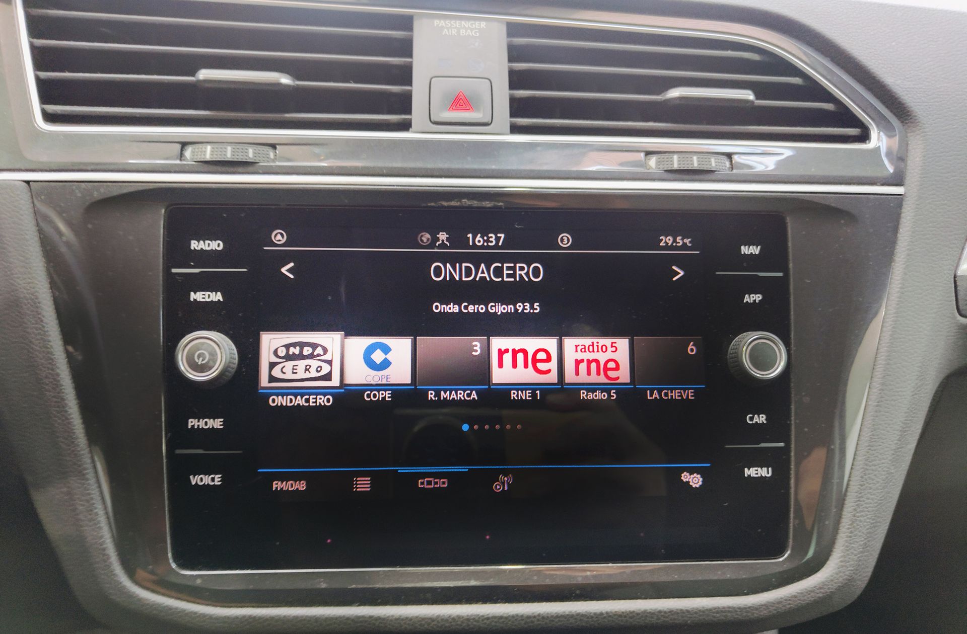 Volkswagen Tiguan Life 1.5 TSI DSG - foto 38