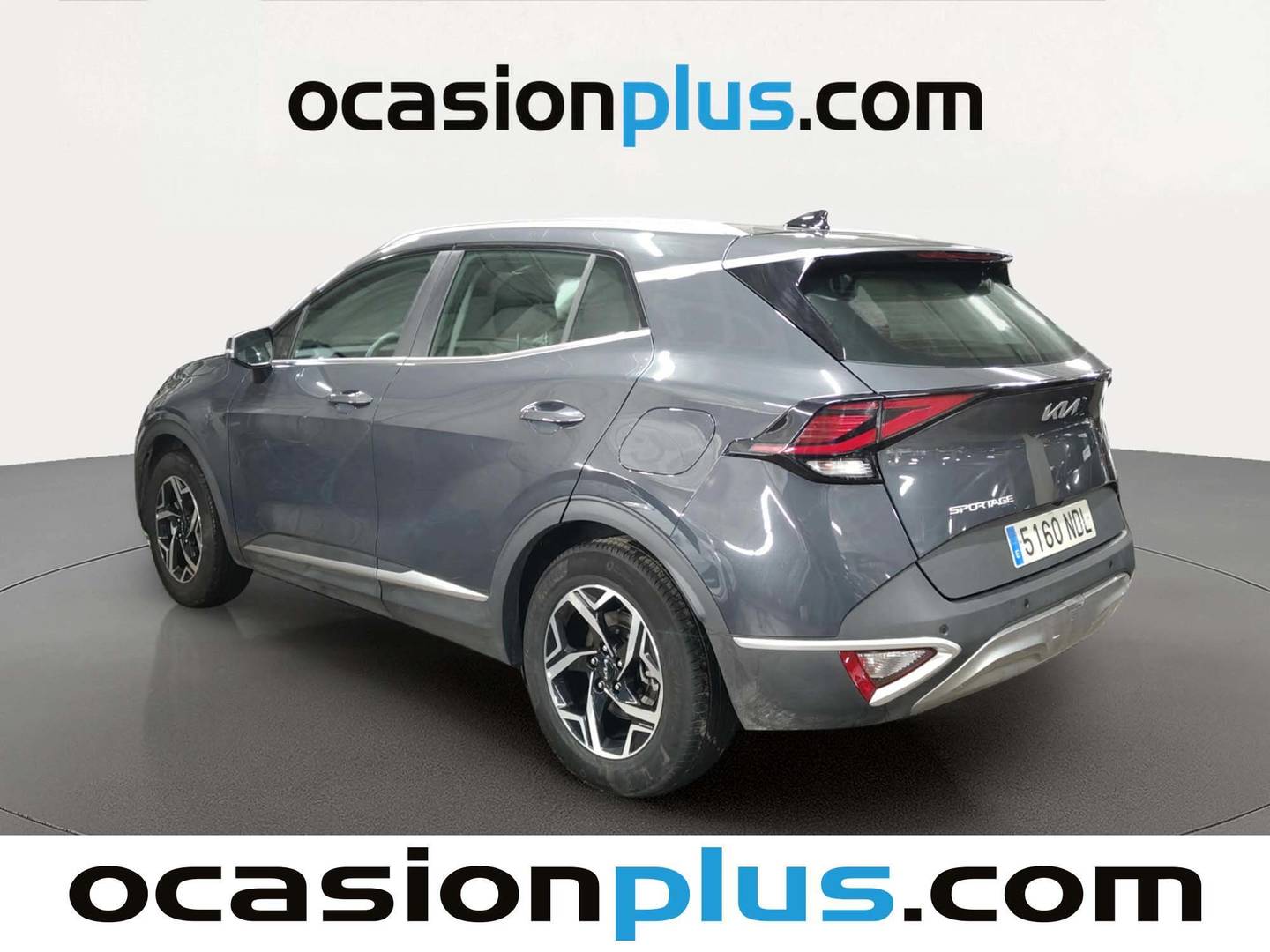 Foto trasera KIA Sportage Kia Sportage 1.6 CRDi MHEV Business 4x2 DCT (136 CV) derecha