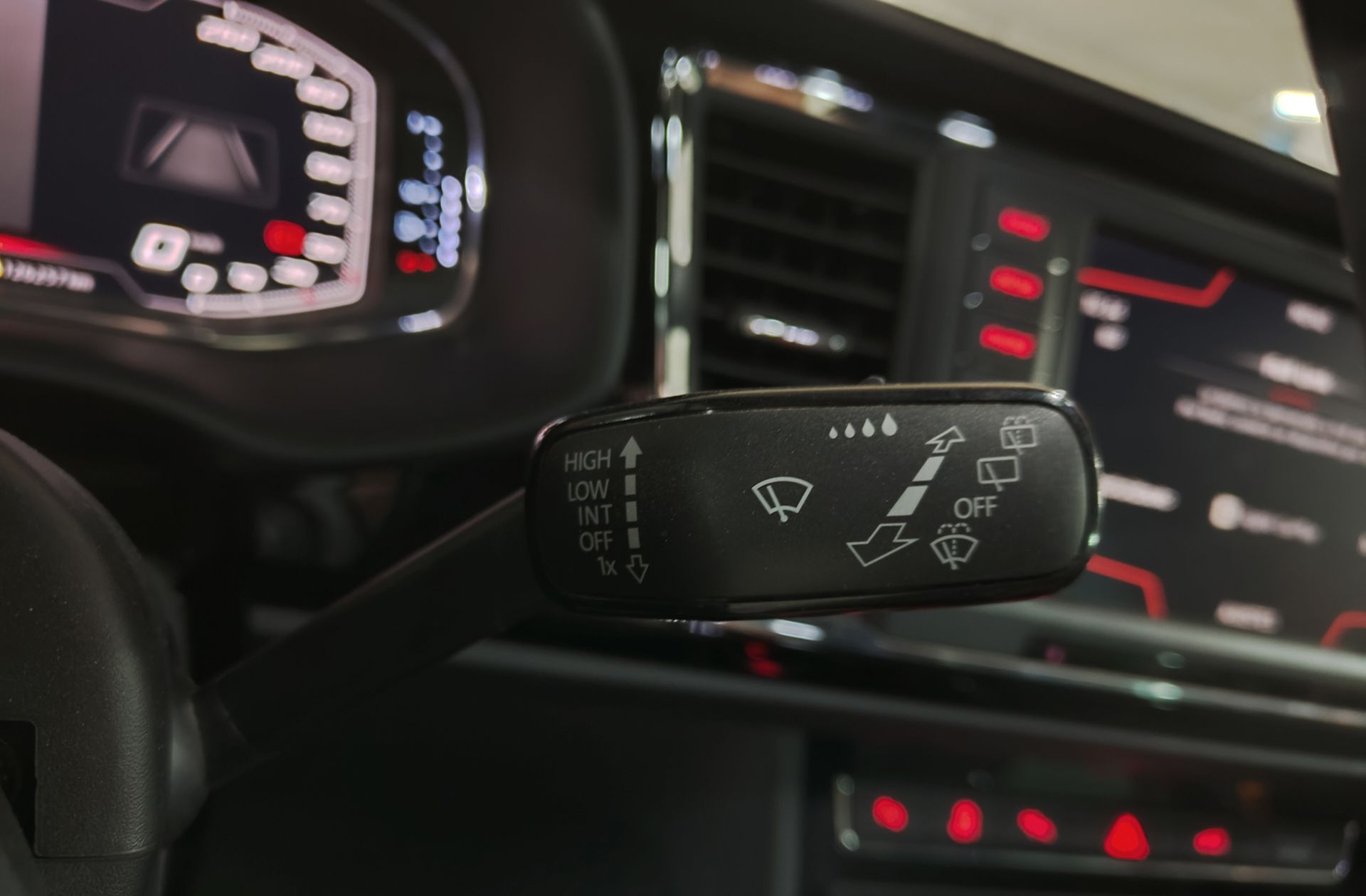 SEAT Ateca 2.0 TDI FR Edition DSG - foto 30