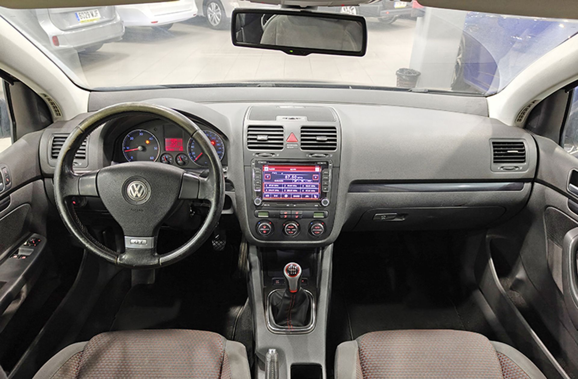 Volkswagen Golf GT 2.0 TDI - foto 7