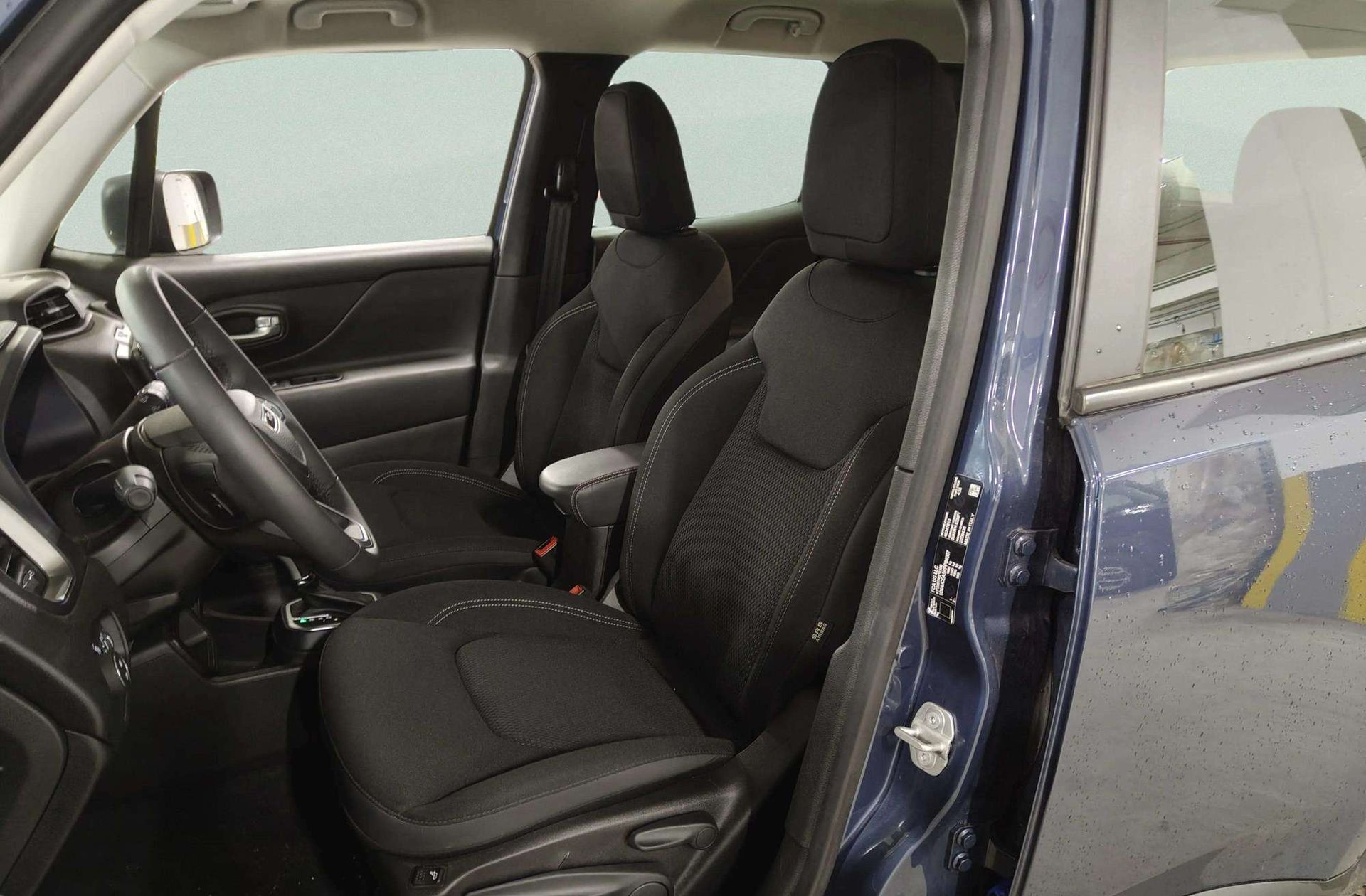 Jeep Renegade eHybrid 1.5 Altitude DCT - foto 13