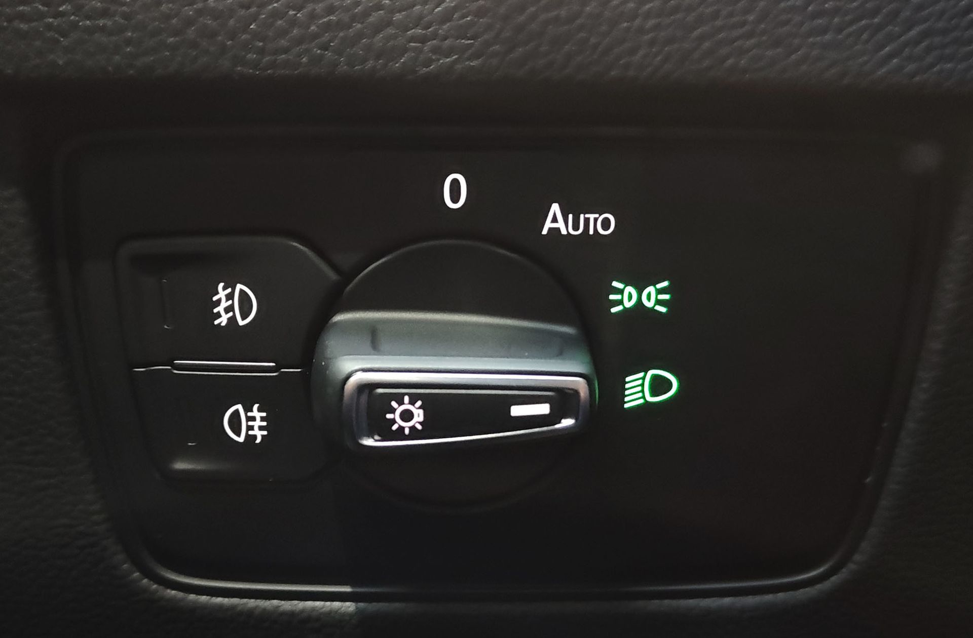 Volkswagen Passat Variant Executive 2.0 TDI DSG - foto 10